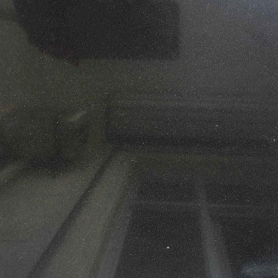 中國(guó)黑(圖1)